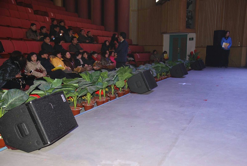 舞台羞羞视频在线播放的作用及舞台羞羞视频在线播放师的素质